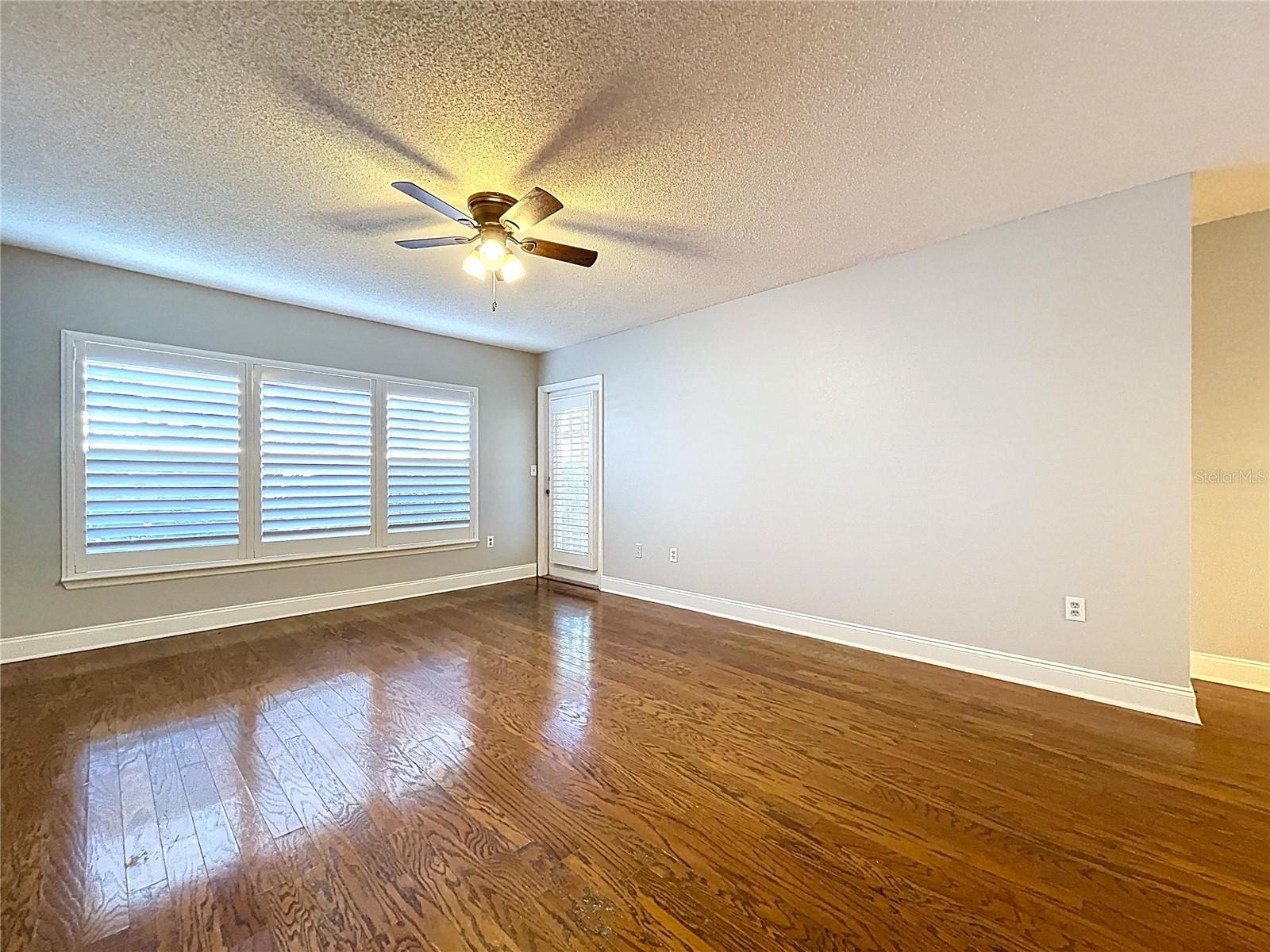 810 ISLAND WALK DRIVE 810