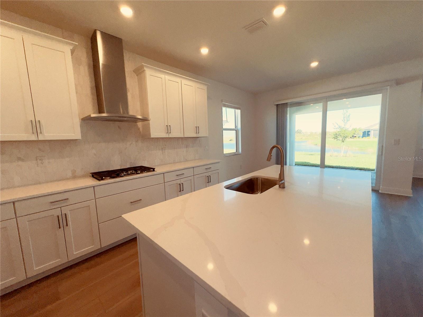 SWEETWATER - Residential Lease