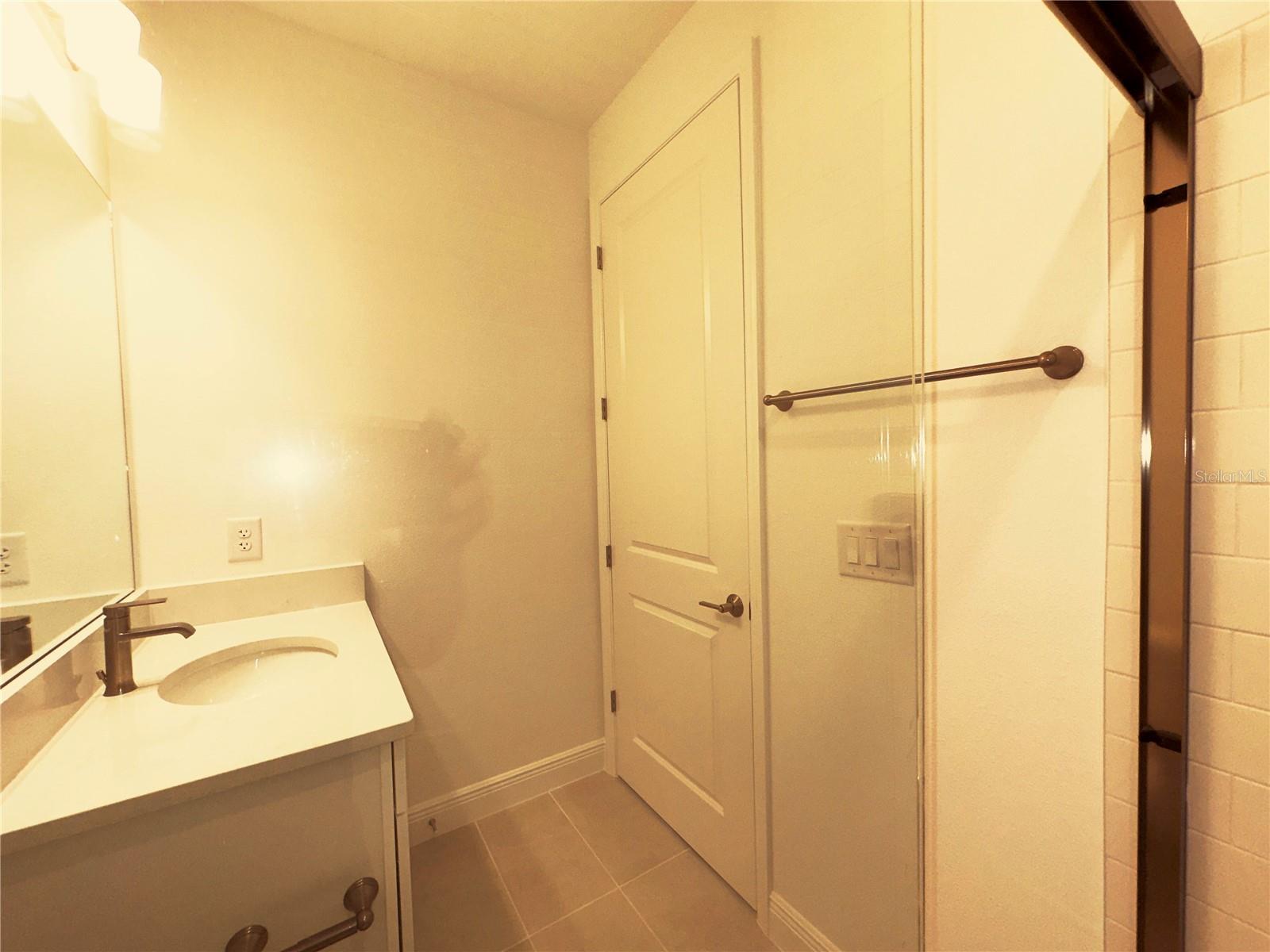SWEETWATER - Residential Lease