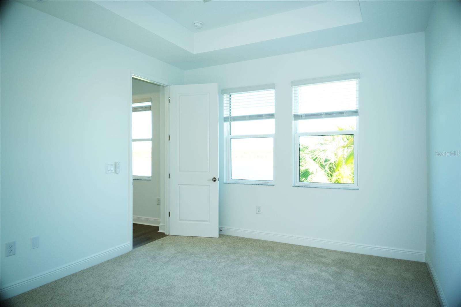 SWEETWATER AT LAKEWOOD RANCH - Residential Lease