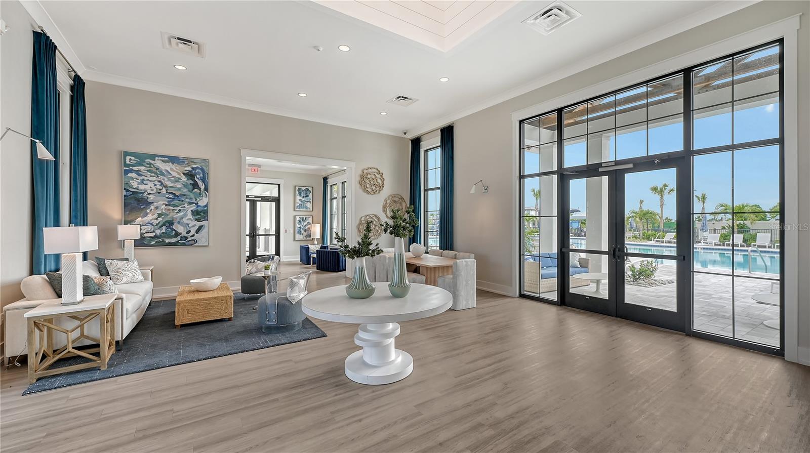 SWEETWATER - Residential Lease