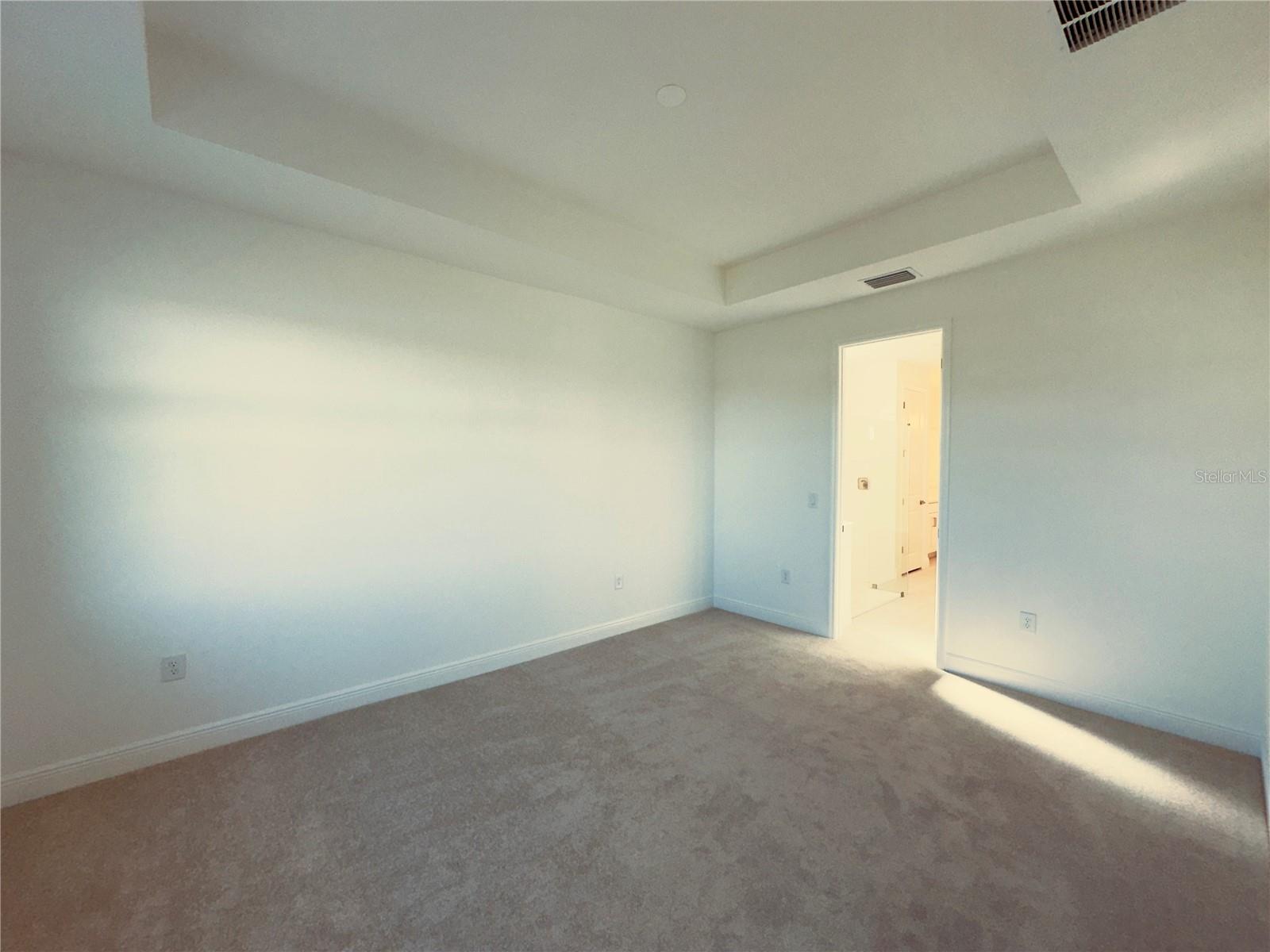 SWEETWATER - Residential Lease