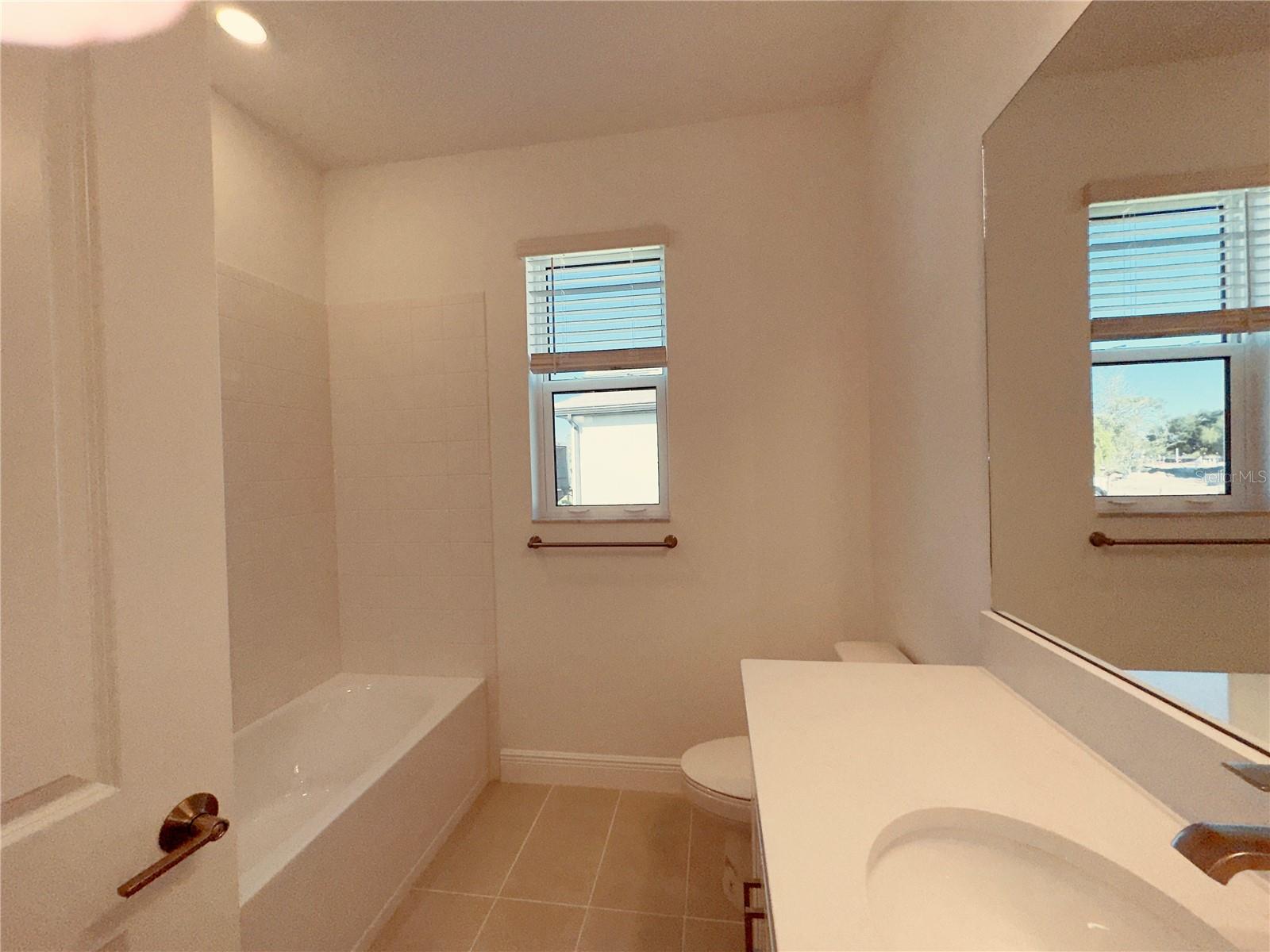 SWEETWATER - Residential Lease