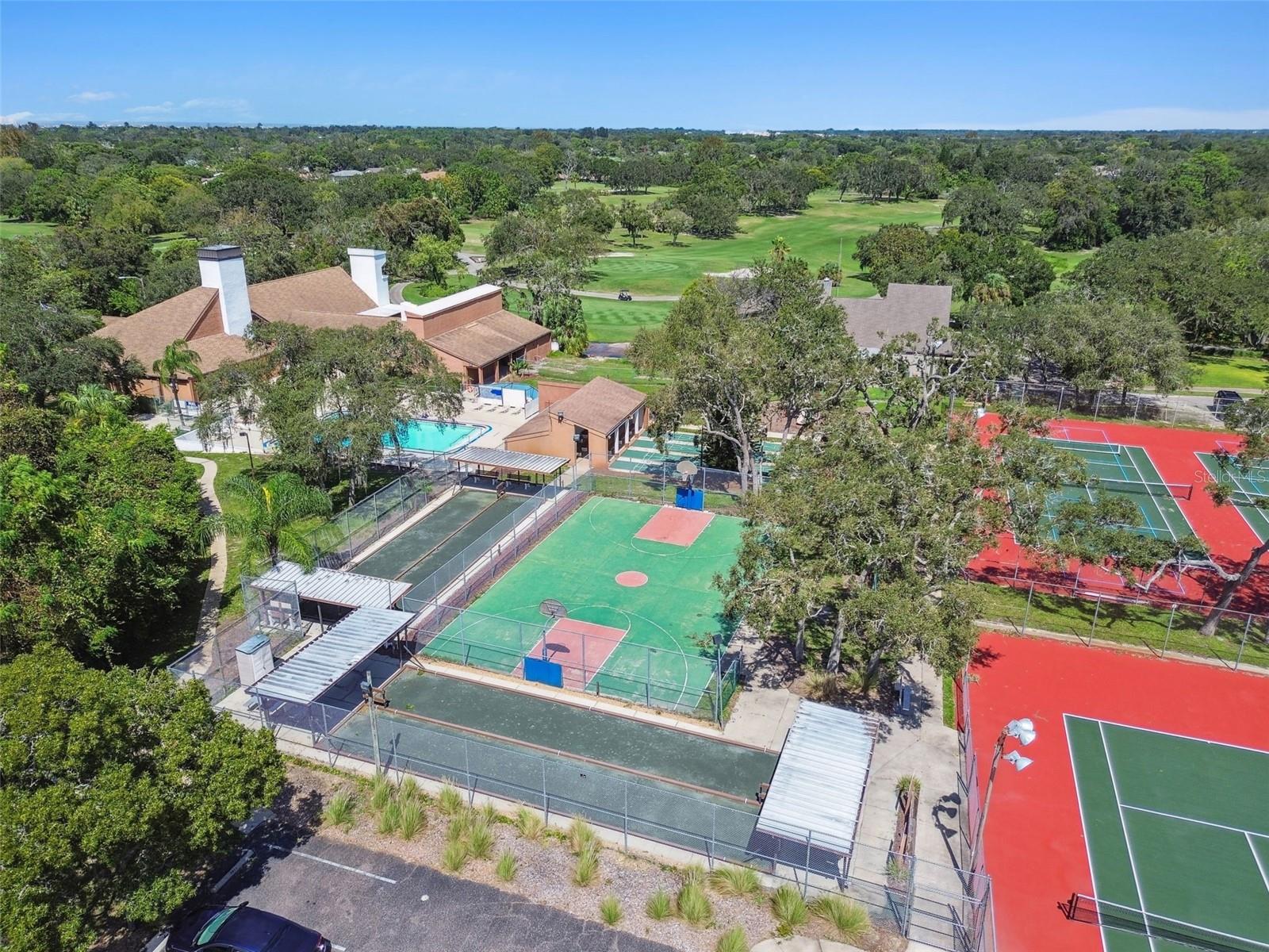 BEACON WOODS - Residential