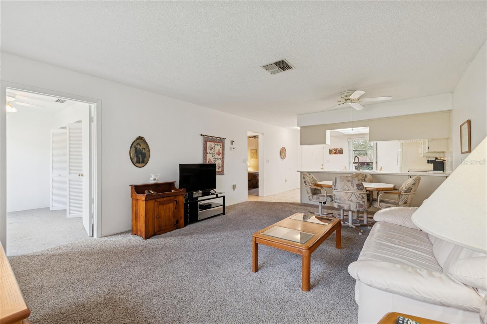 BEACON WOODS - Residential