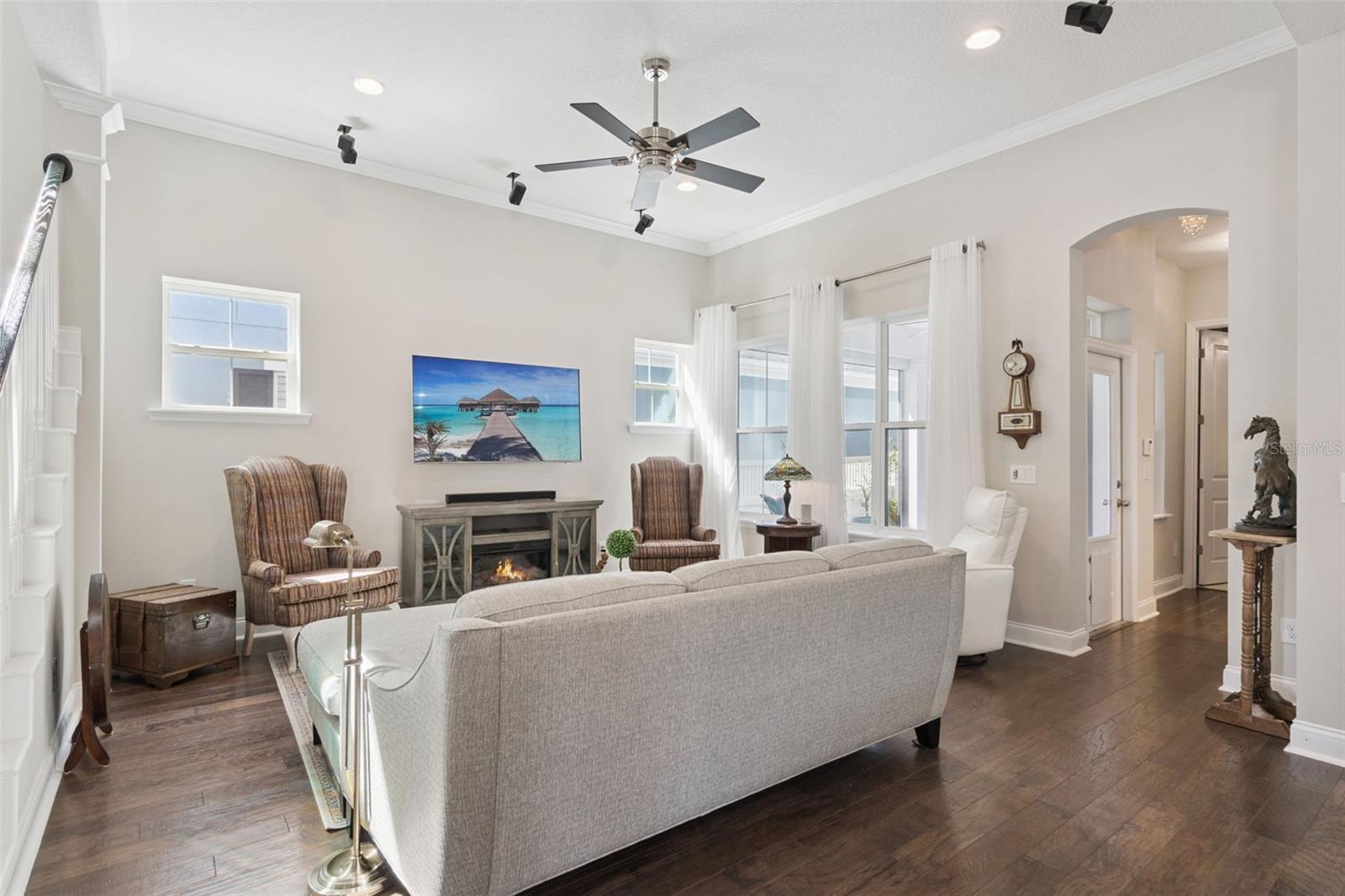 OAKLAND PARK - Residential