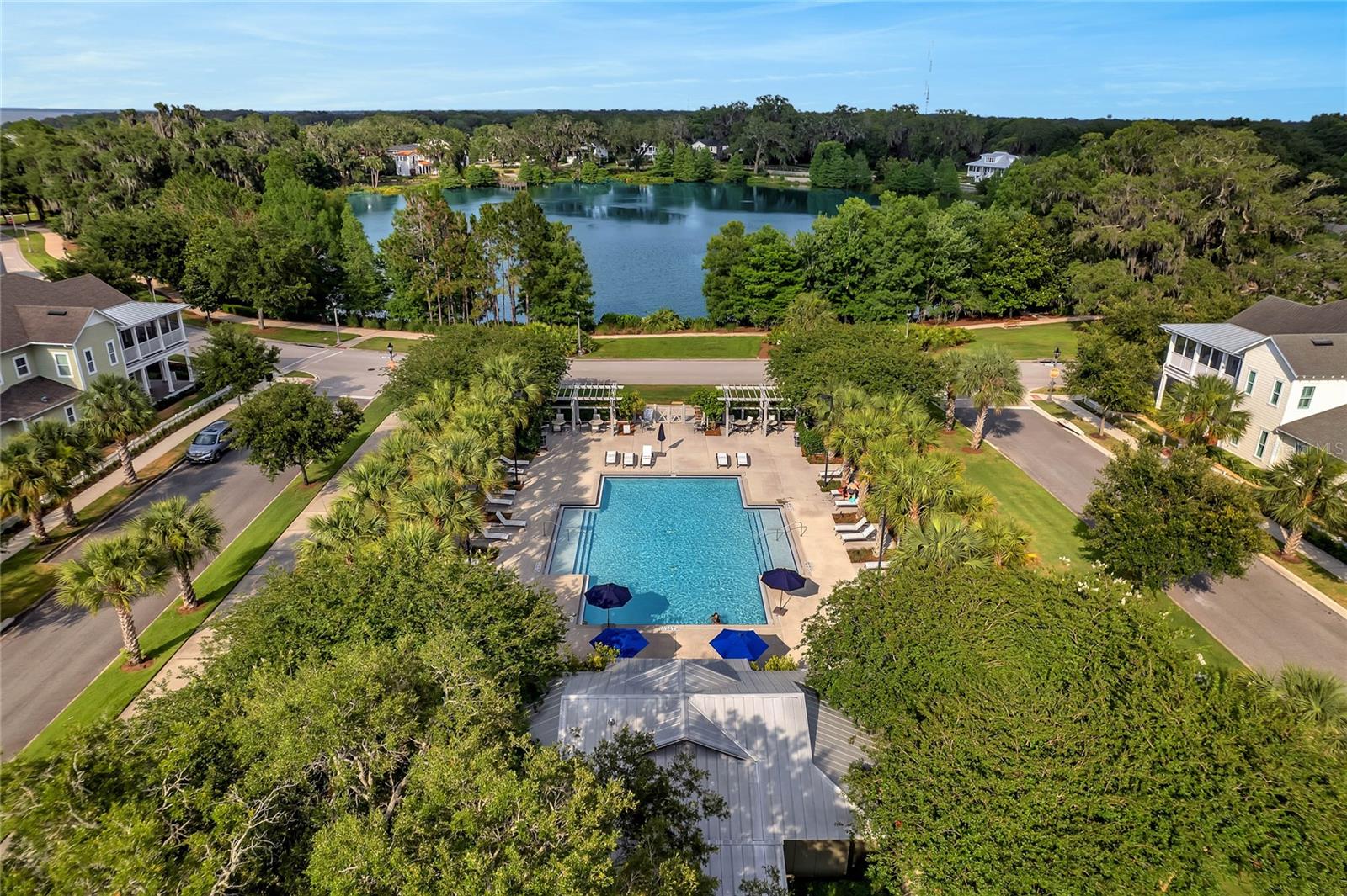 OAKLAND PARK - Residential