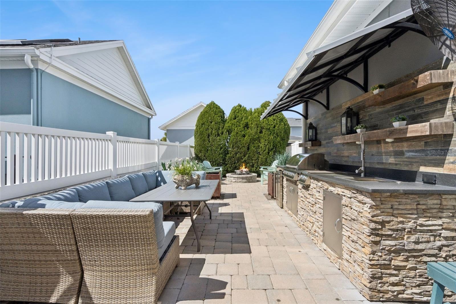 OAKLAND PARK - Residential