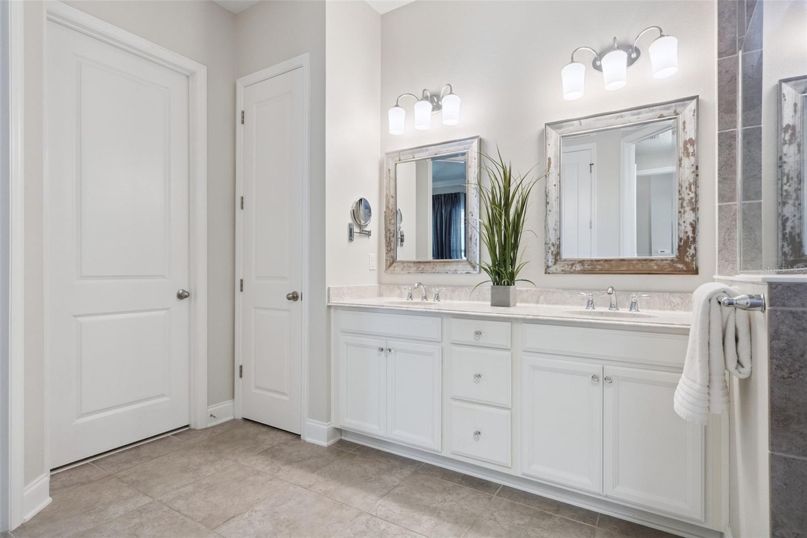 OAKLAND PARK - Residential