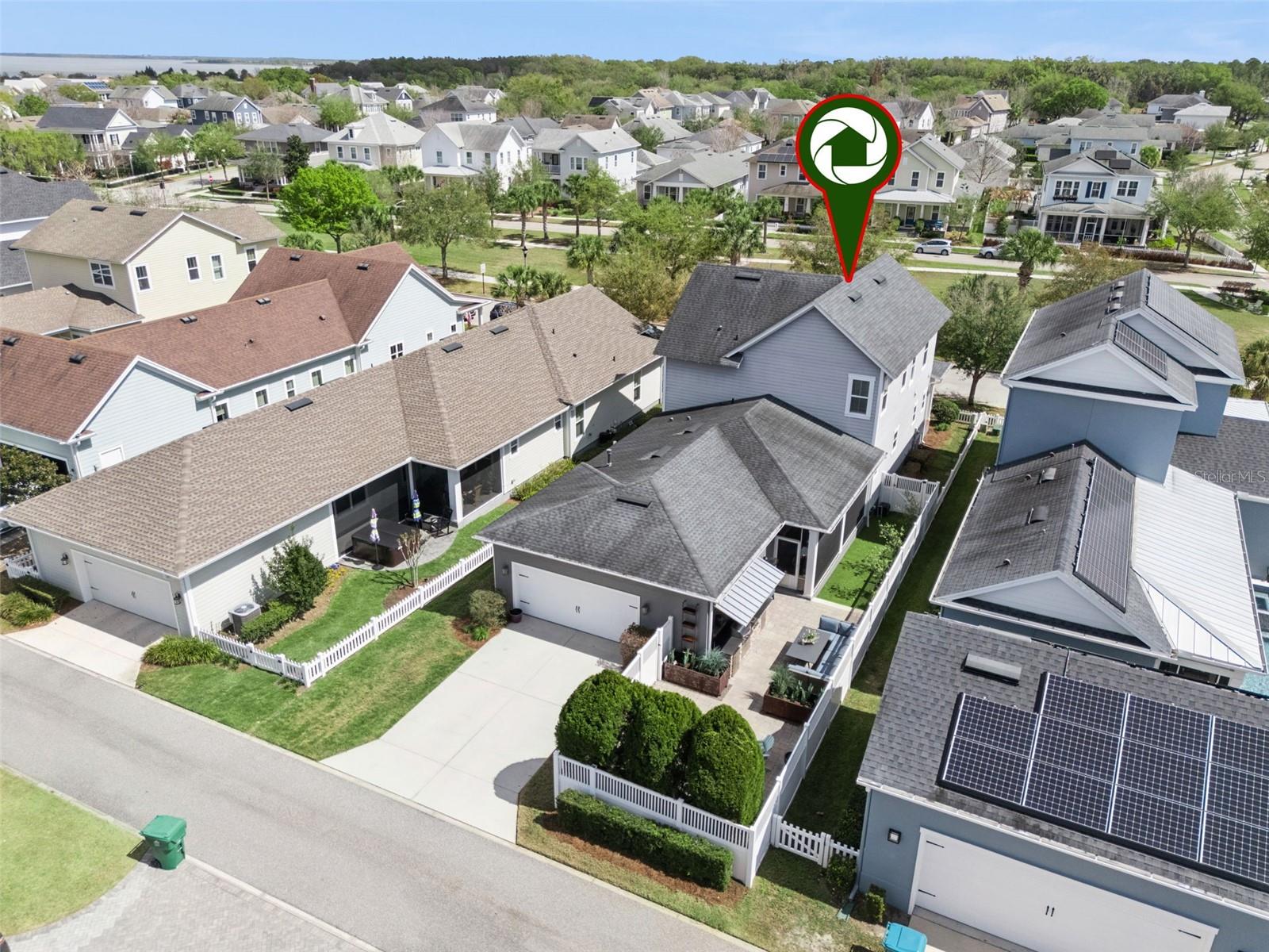 OAKLAND PARK - Residential