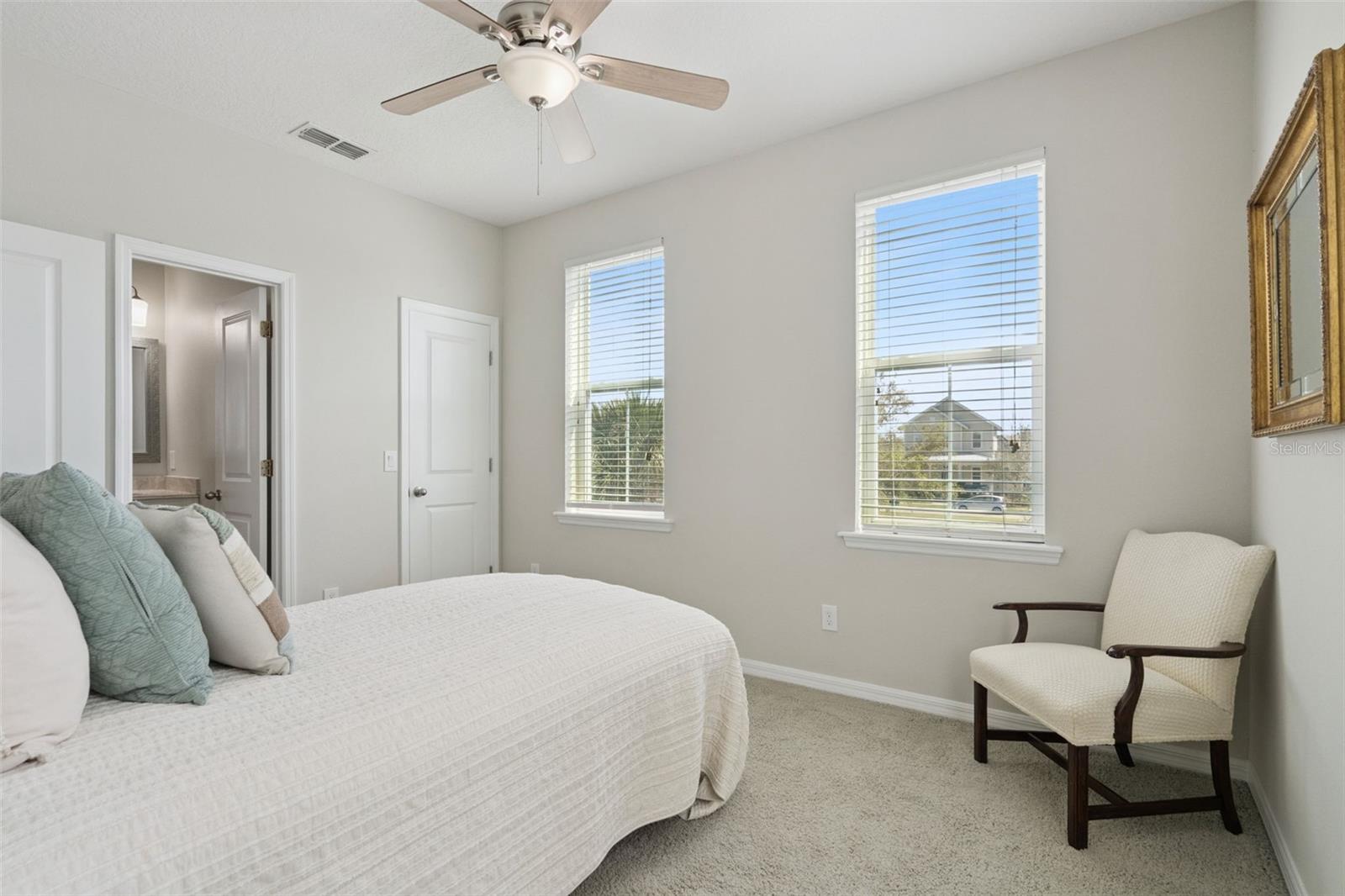 OAKLAND PARK - Residential