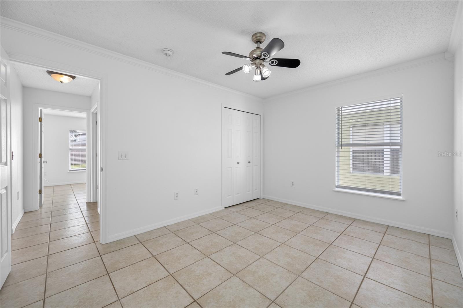 ABERDEEN PH 01 - Residential Lease
