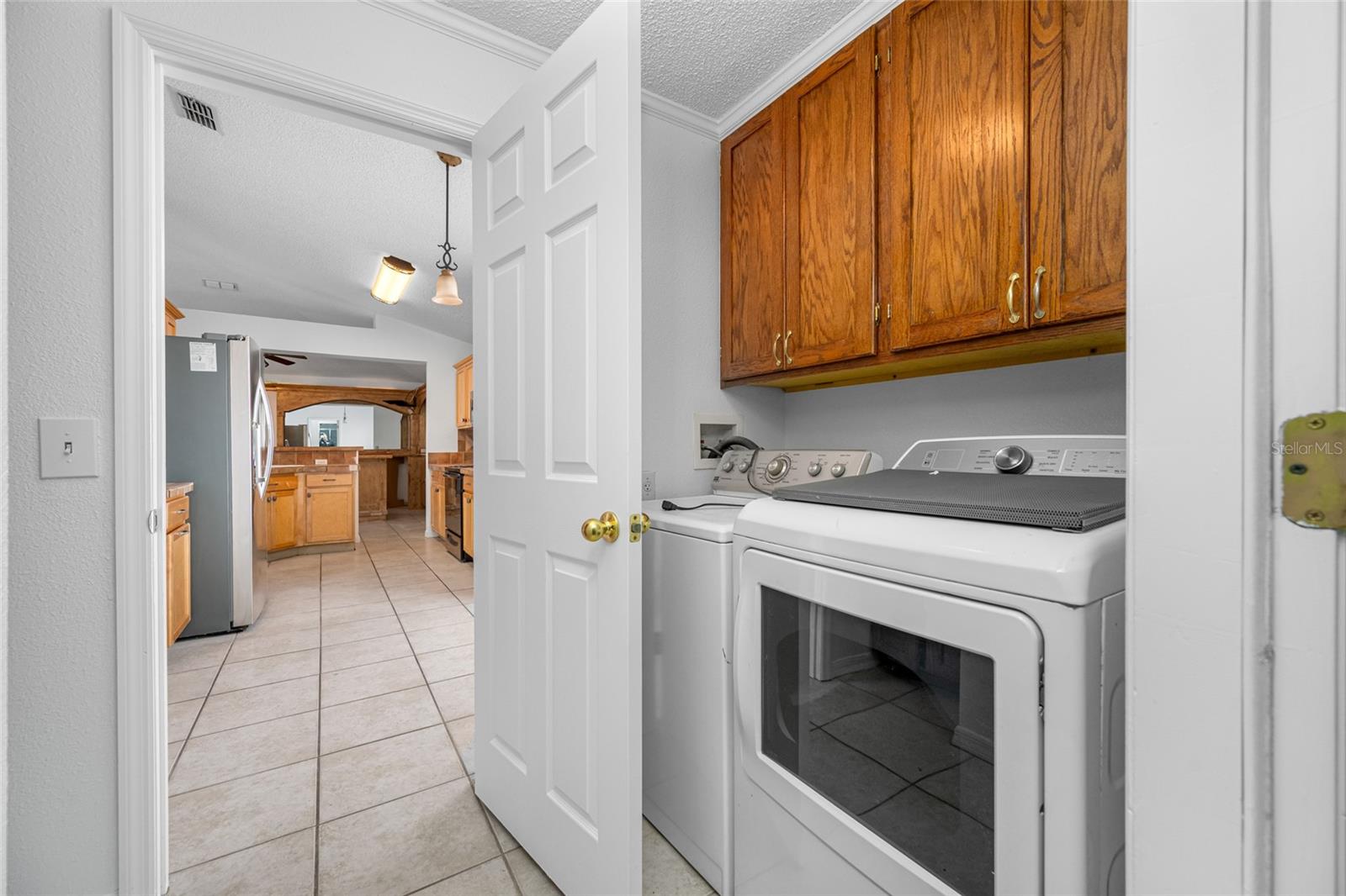 ABERDEEN PH 01 - Residential Lease