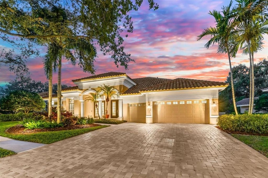 Photo of 2107 Pinnacle Circle S, Palm Harbor, FL 34684 (MLS # TB8470724)