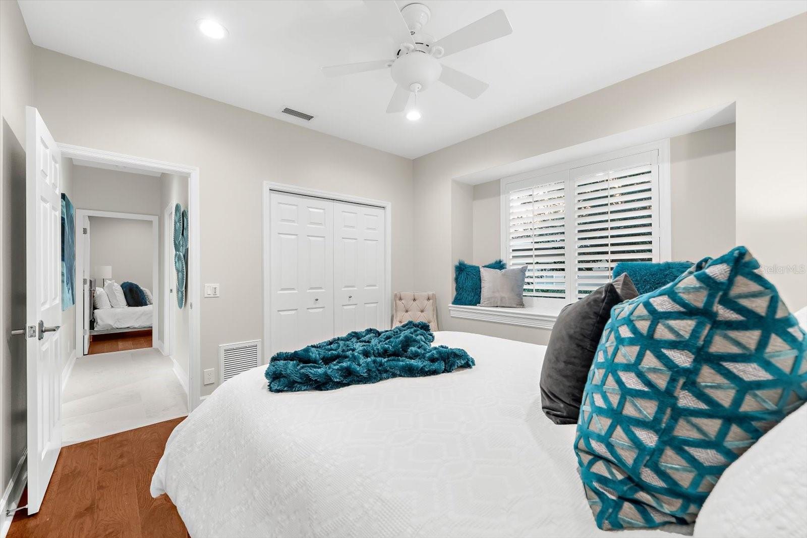 PINNACLE AT COBBS LANDING - Residential