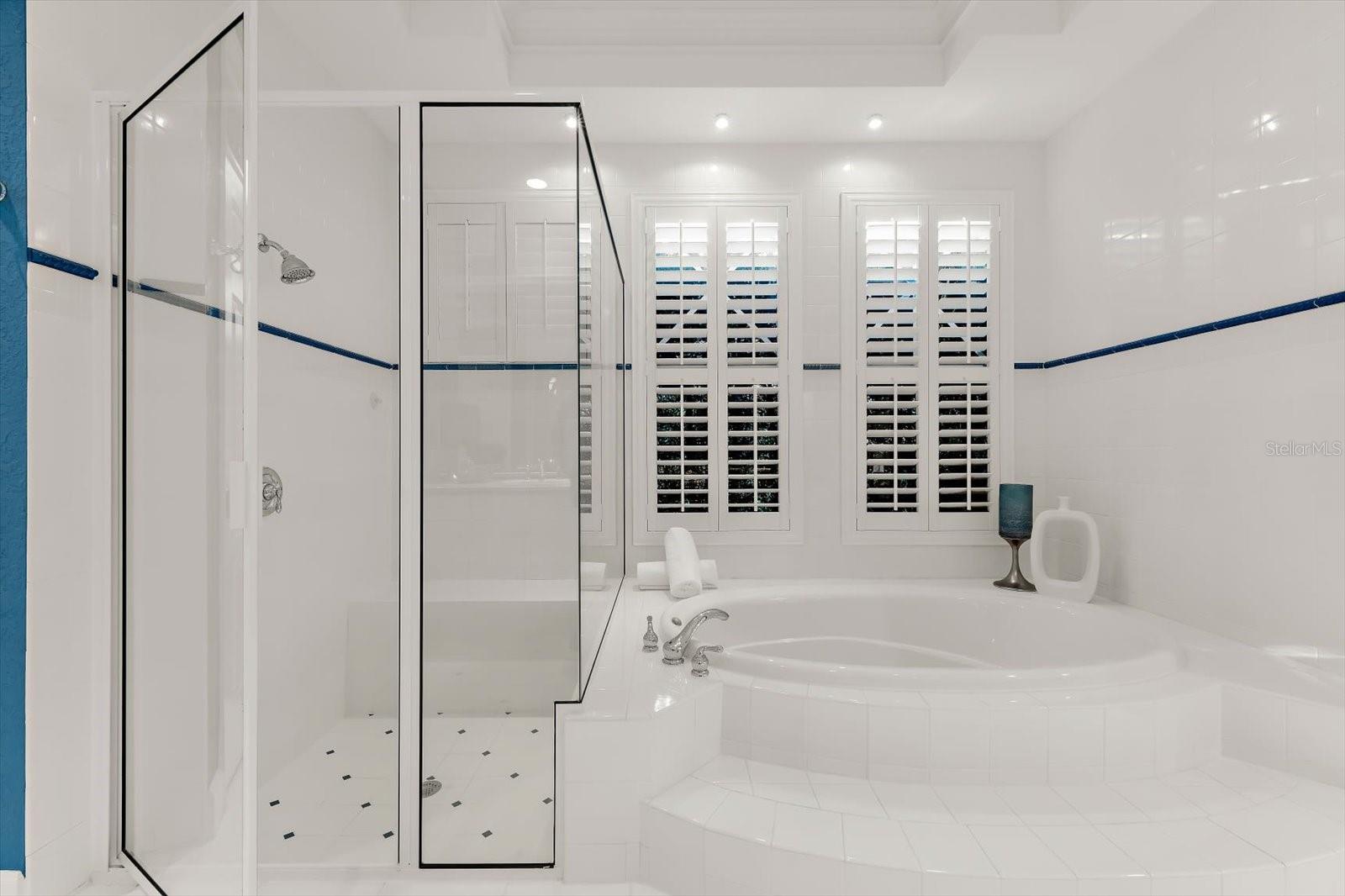 PINNACLE AT COBBS LANDING - Residential