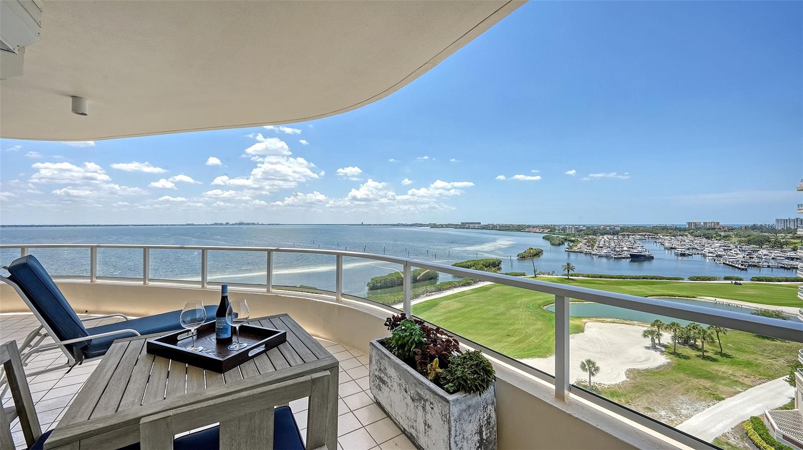 GRAND BAY 3 - Residential