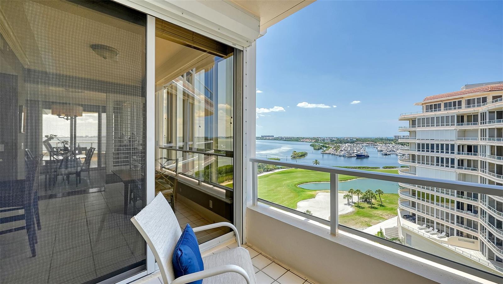 GRAND BAY 3 - Residential