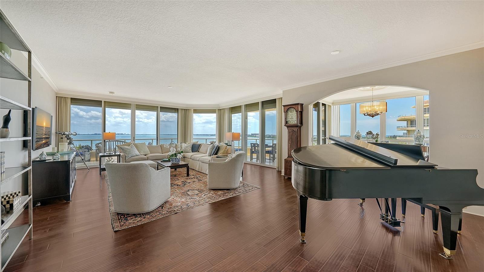 GRAND BAY 3 - Residential