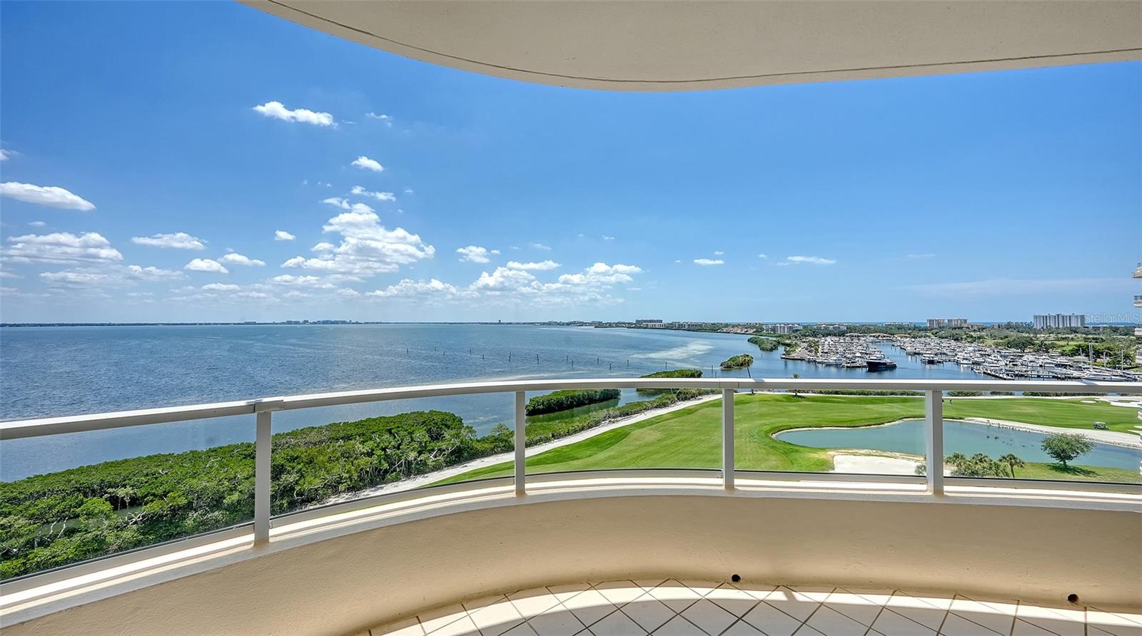 GRAND BAY 3 - Residential