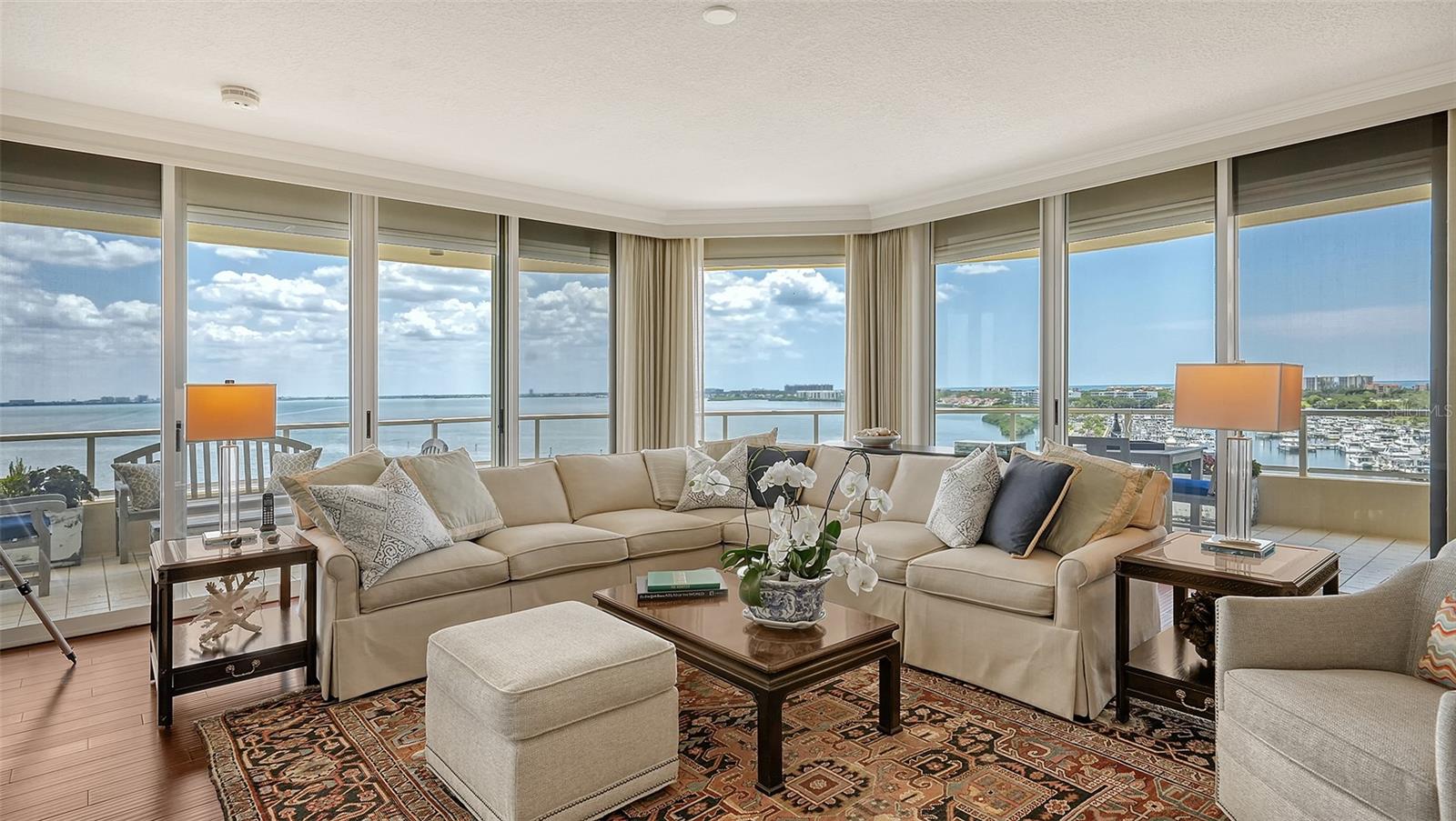 GRAND BAY 3 - Residential