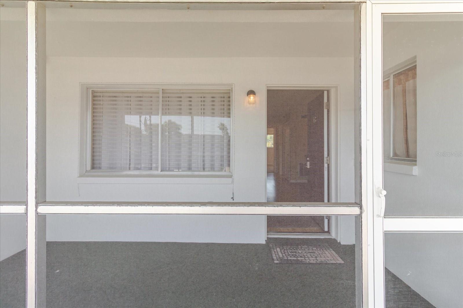 2348 SHELLEY STREET 13