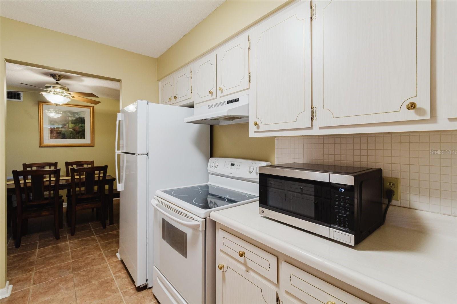 SHELLEY GARDENS 3 CONDO - Residential