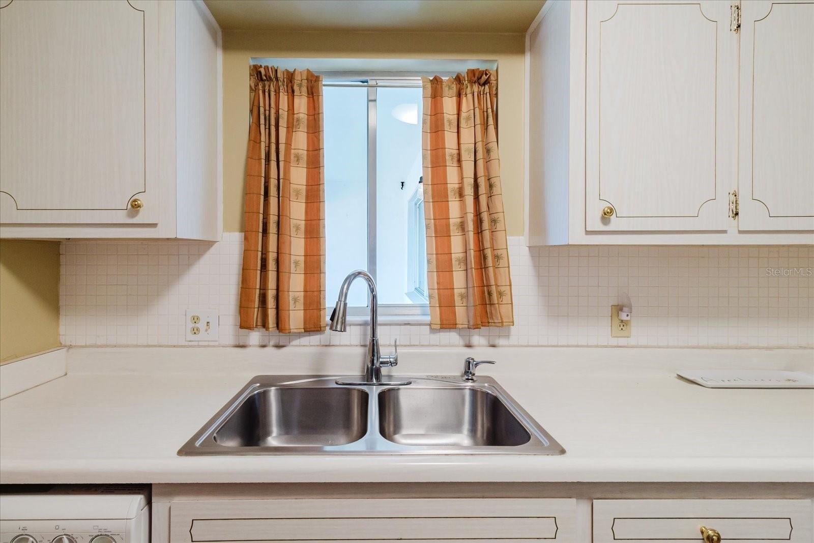 SHELLEY GARDENS 3 CONDO - Residential