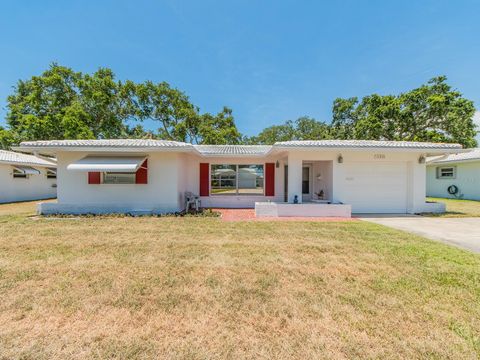 Photo of 14245 93rd Avenue, Seminole, FL 33776 (MLS # TB8523436)