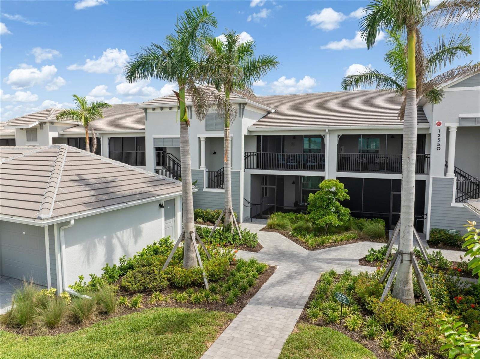 WELLEN PARK GOLF AND COUNTRY CLUB - Residential
