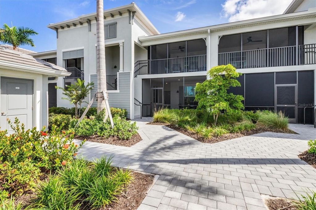 Photo of 12550 Galapagos Court #104, Venice, FL 34293 (MLS # D6142749)