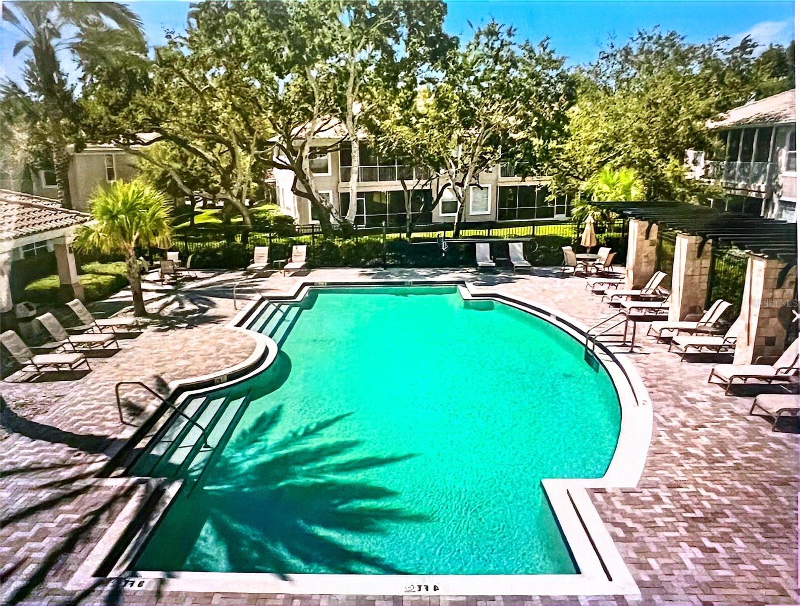 COACHMAN RESERVE CONDO - Residential