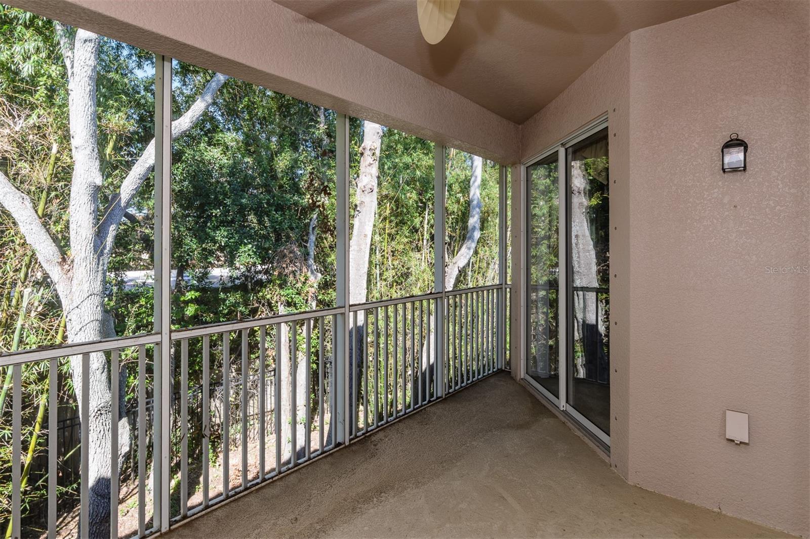 COACHMAN RESERVE CONDO - Residential