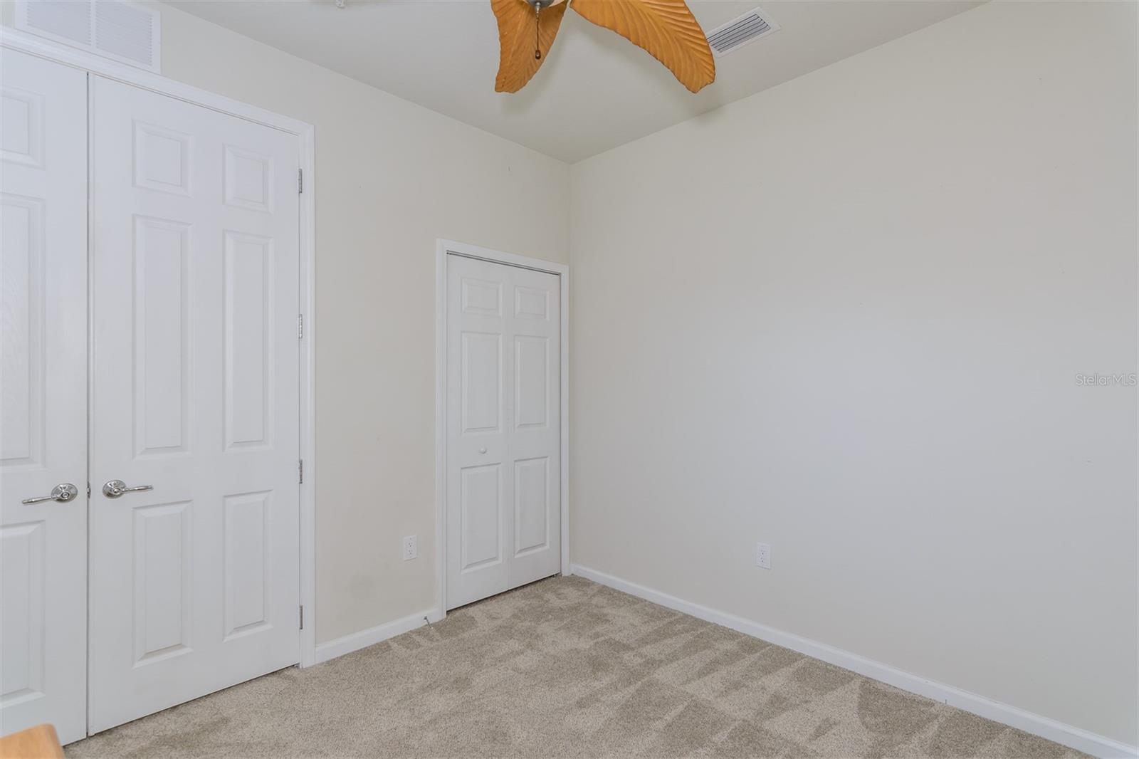COACHMAN RESERVE CONDO - Residential