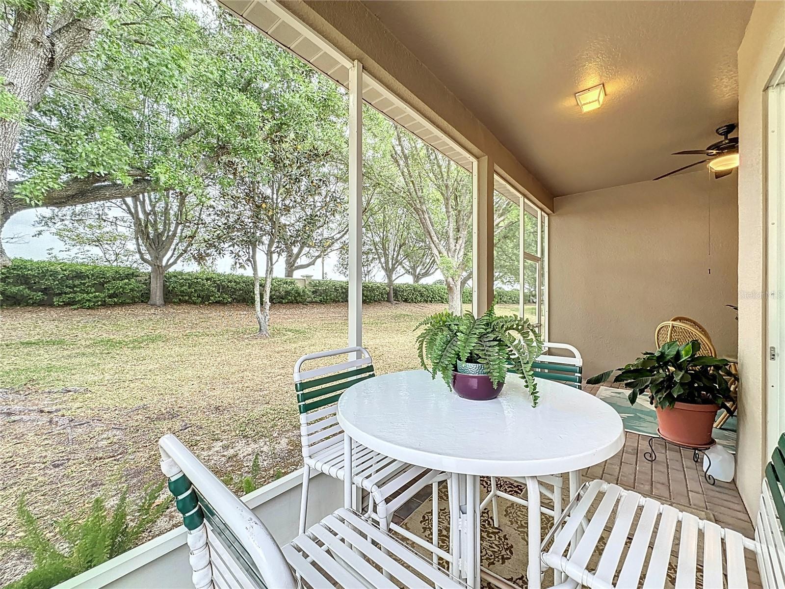 CASCADES OF GROVELAND (TRILOGY) - Residential