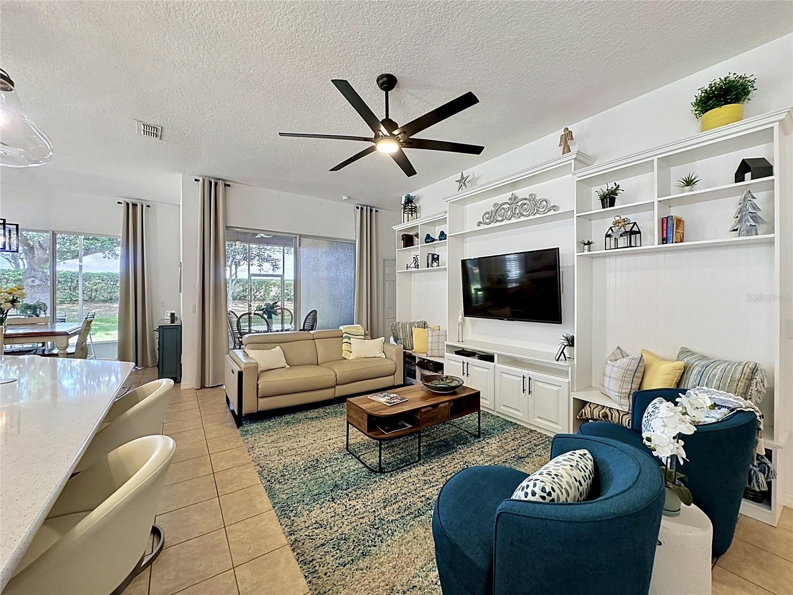 CASCADES OF GROVELAND (TRILOGY) - Residential