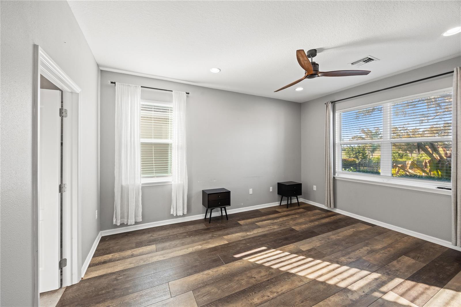 FAIRWAYS/BENT TREE - Residential