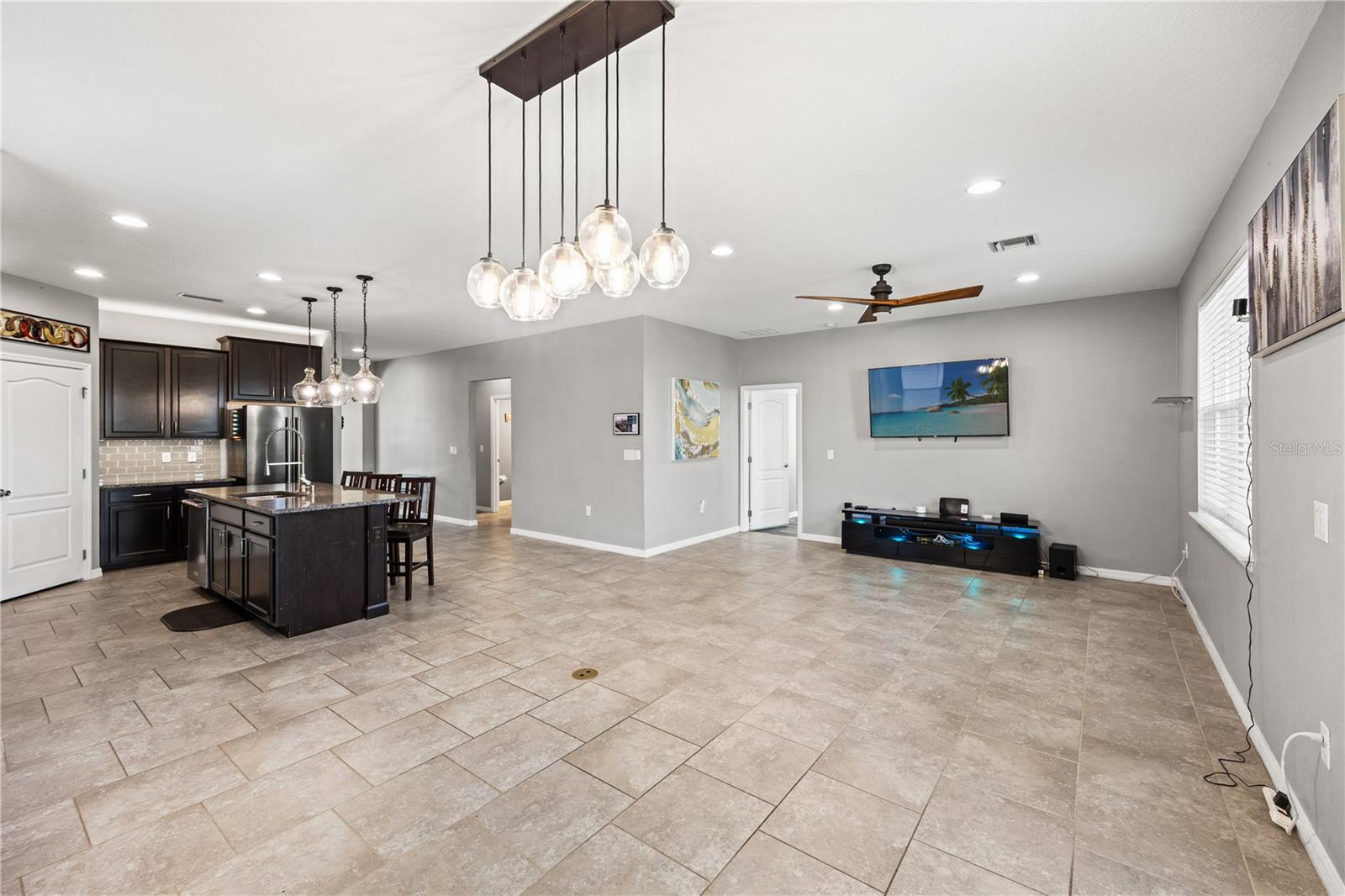 FAIRWAYS/BENT TREE - Residential