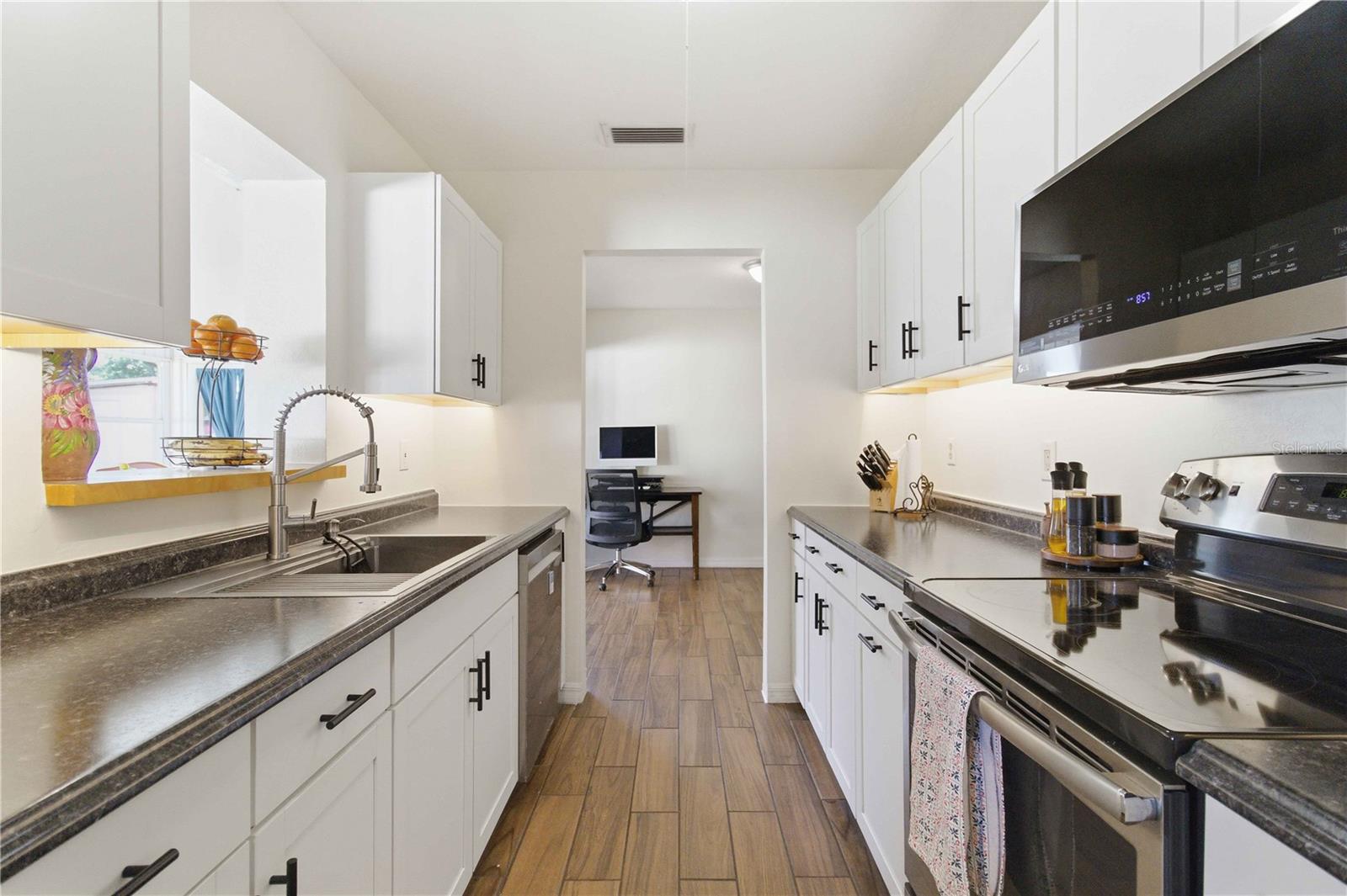 PALMETTO POINT - Residential