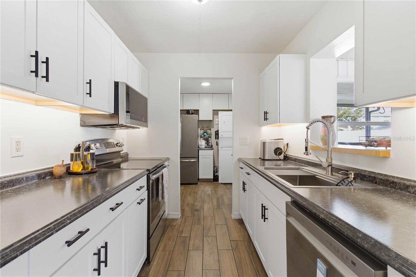 PALMETTO POINT - Residential