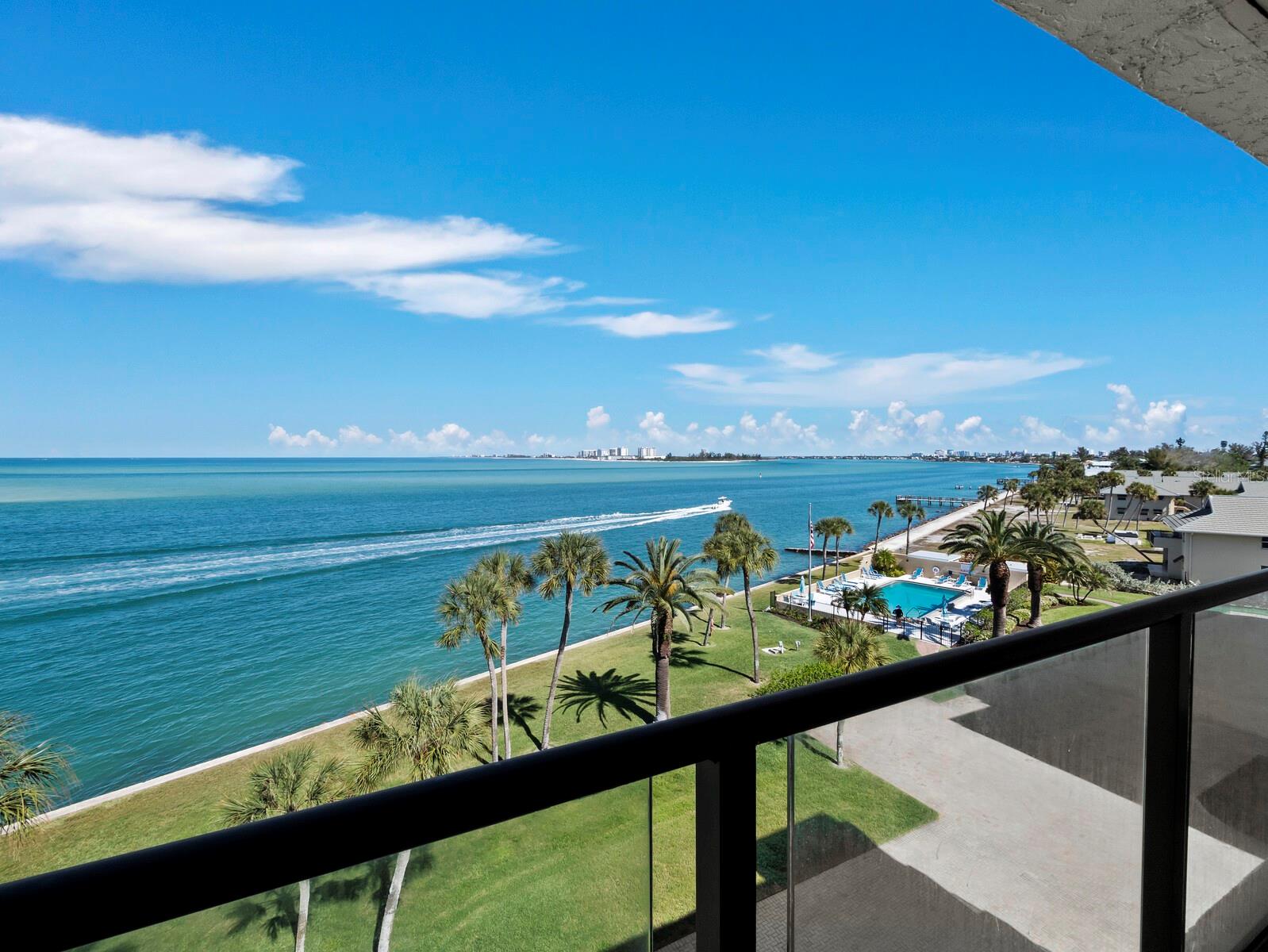 WINDWARD PASSAGE - Residential