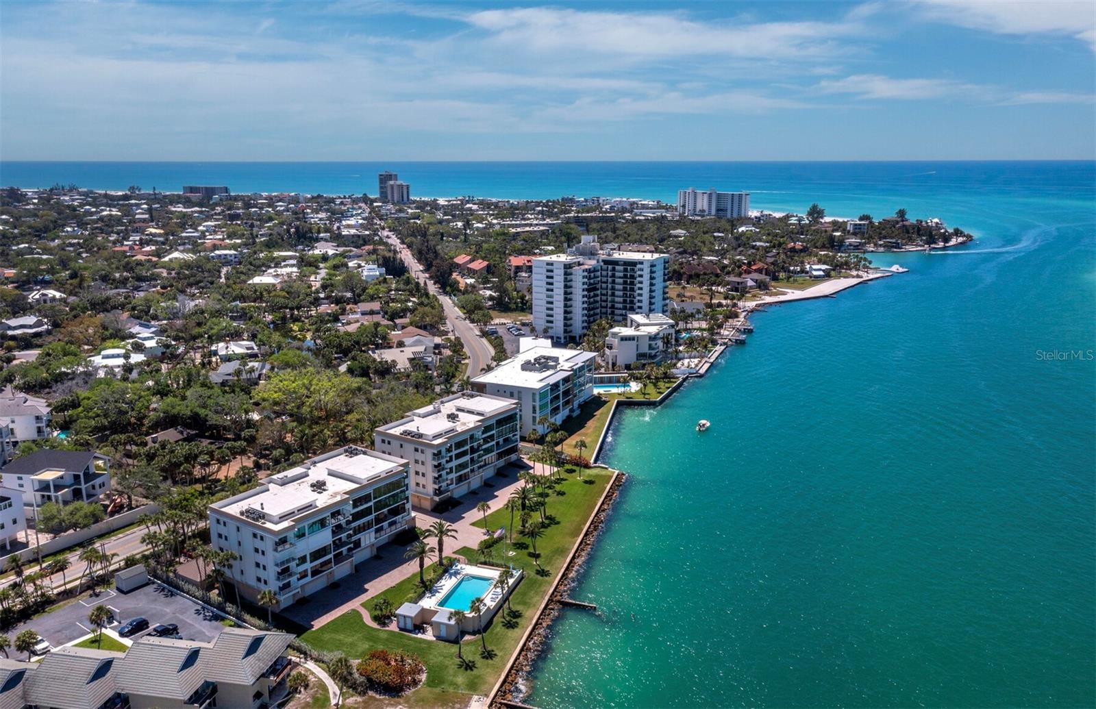 WINDWARD PASSAGE - Residential