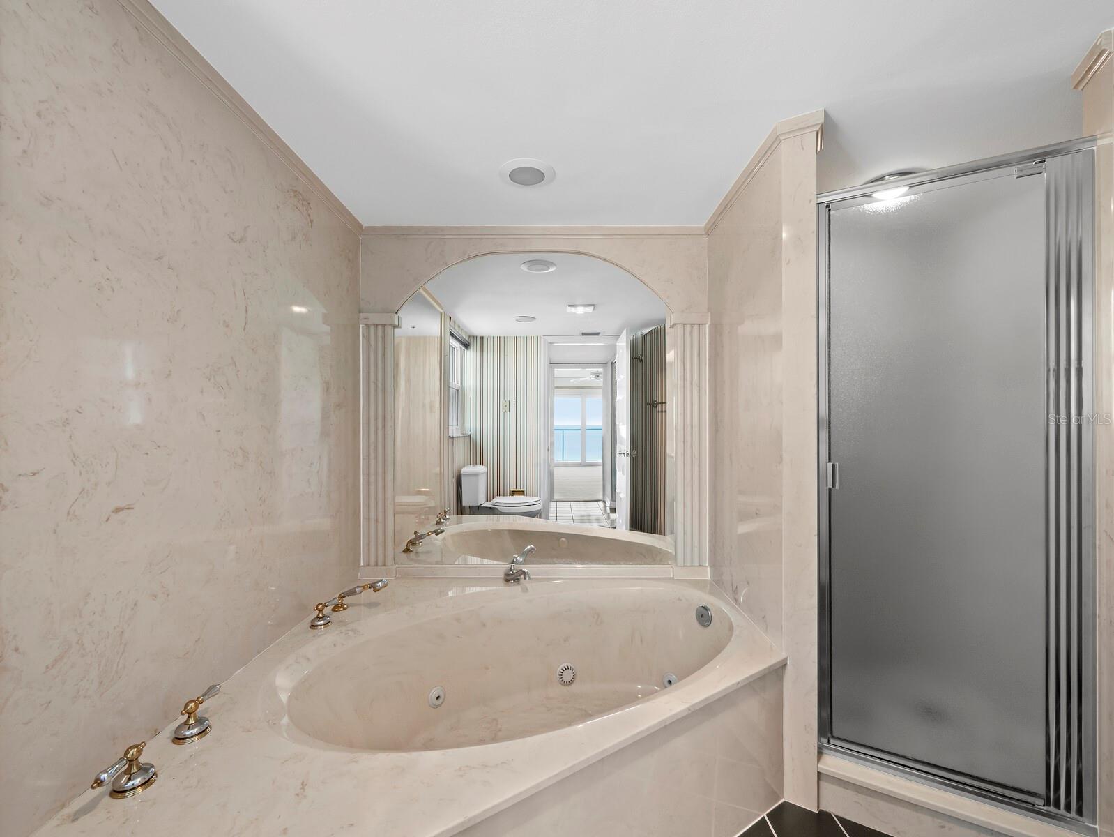 WINDWARD PASSAGE - Residential