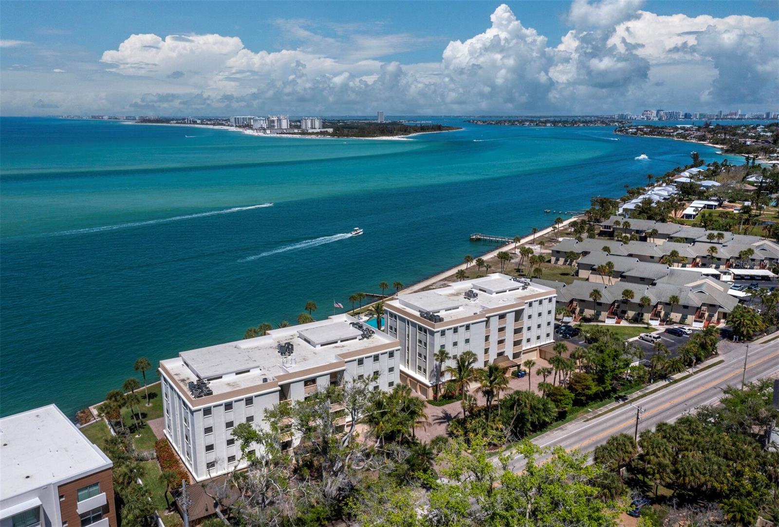 WINDWARD PASSAGE - Residential