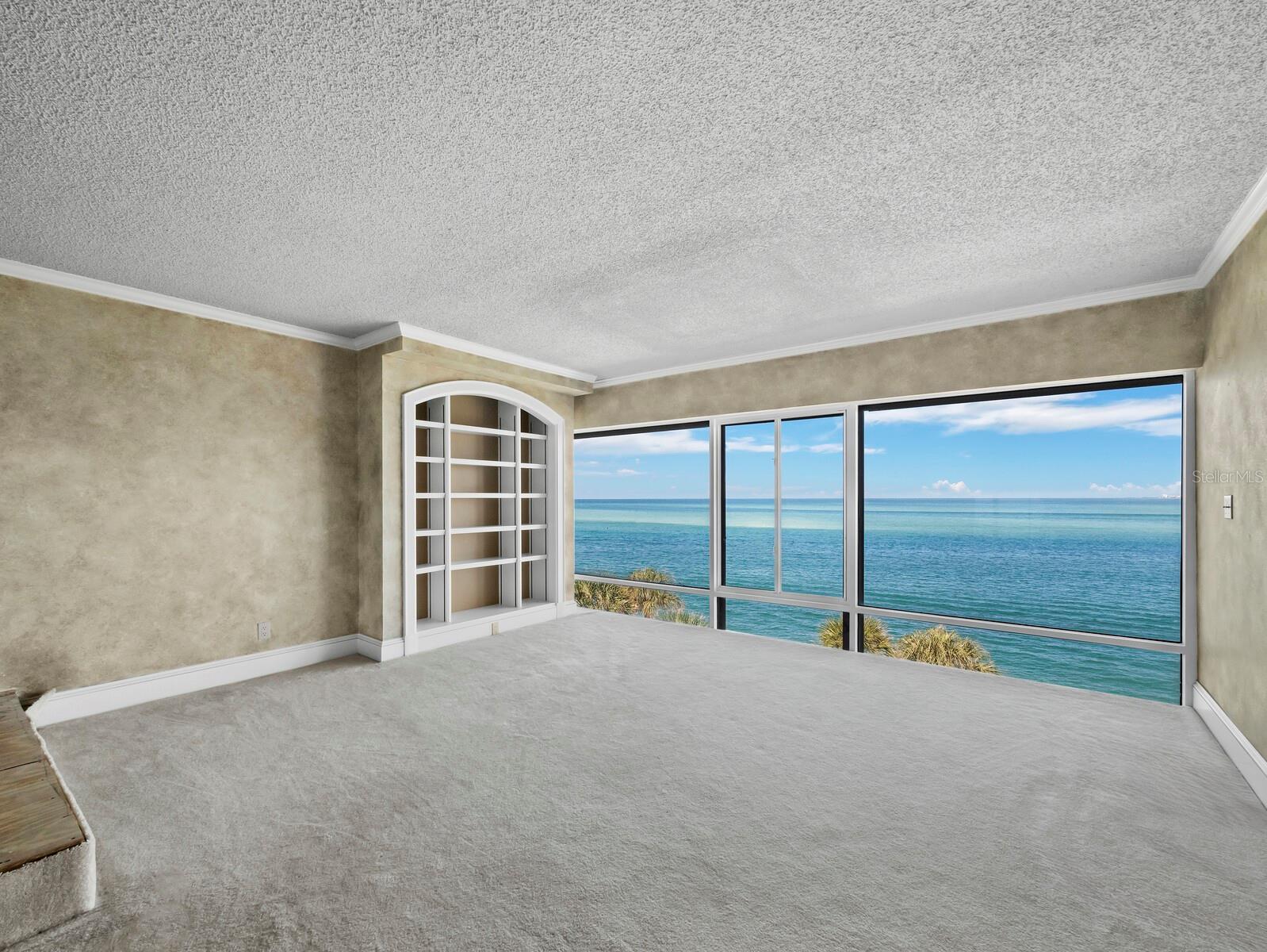 WINDWARD PASSAGE - Residential