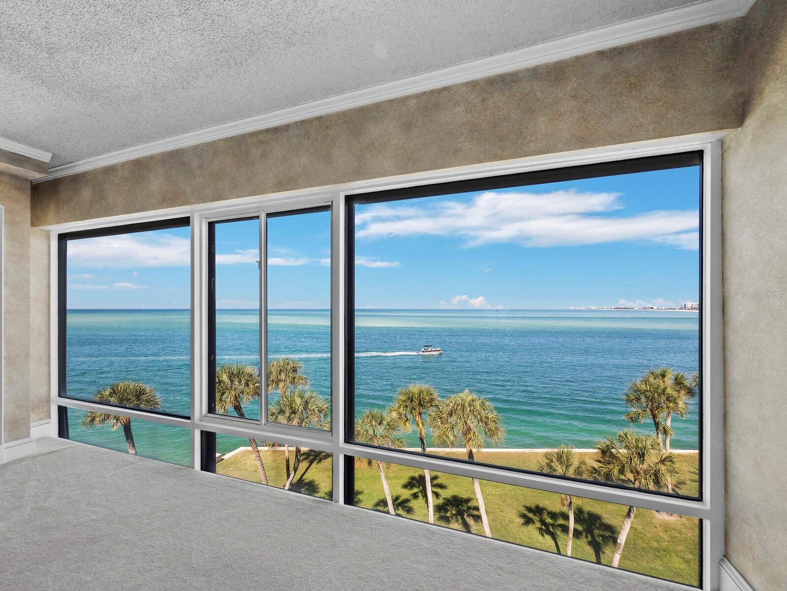 WINDWARD PASSAGE - Residential