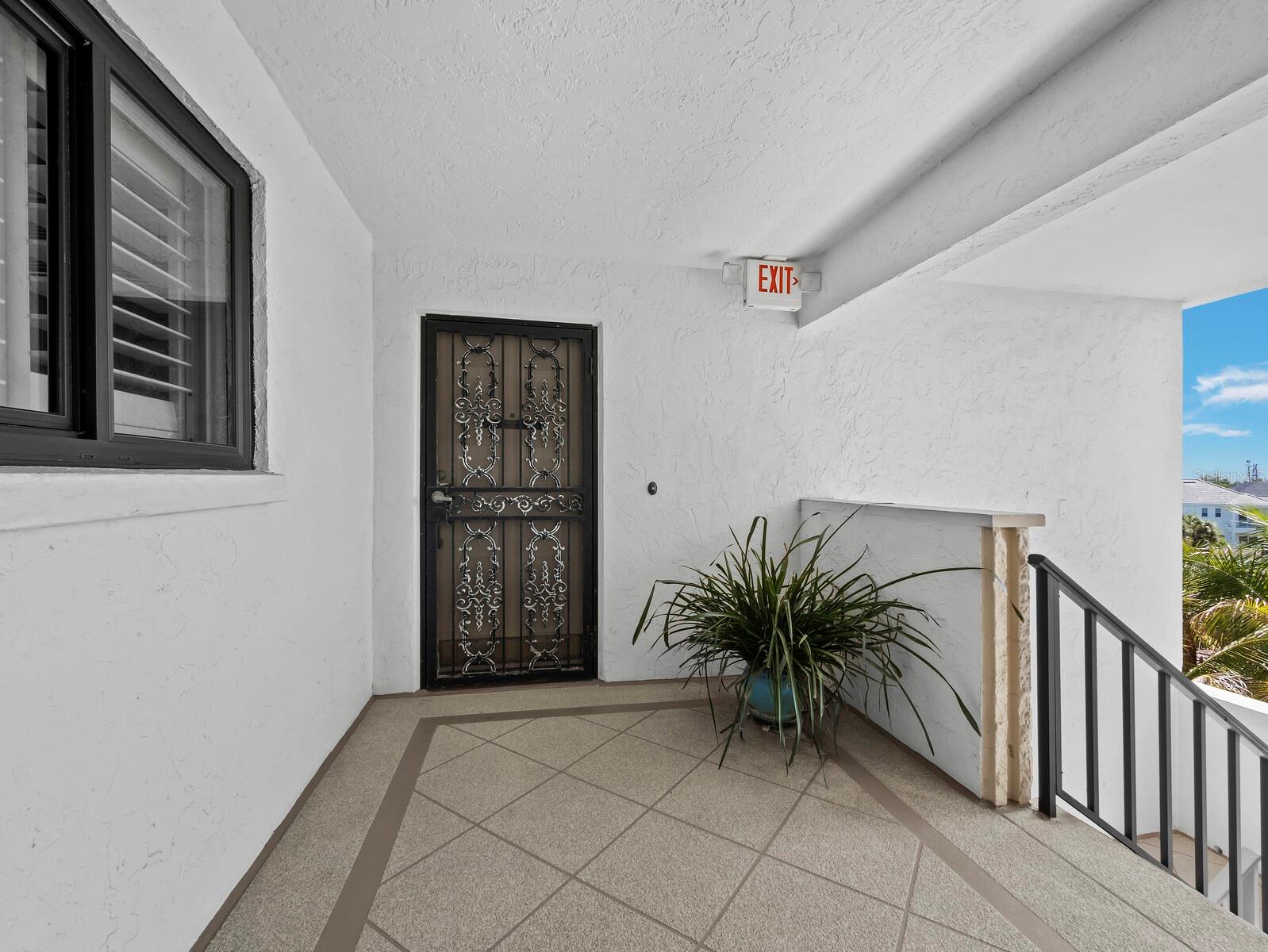 WINDWARD PASSAGE - Residential