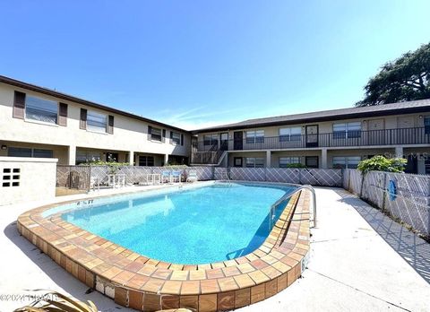 A home in DAYTONA BEACH