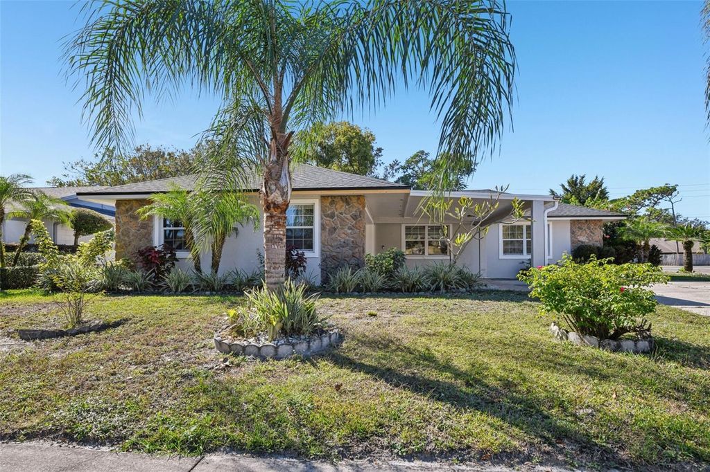 Photo of 3236 Knottypine Avenue, Winter Park, FL 32792 (MLS # O6364200)