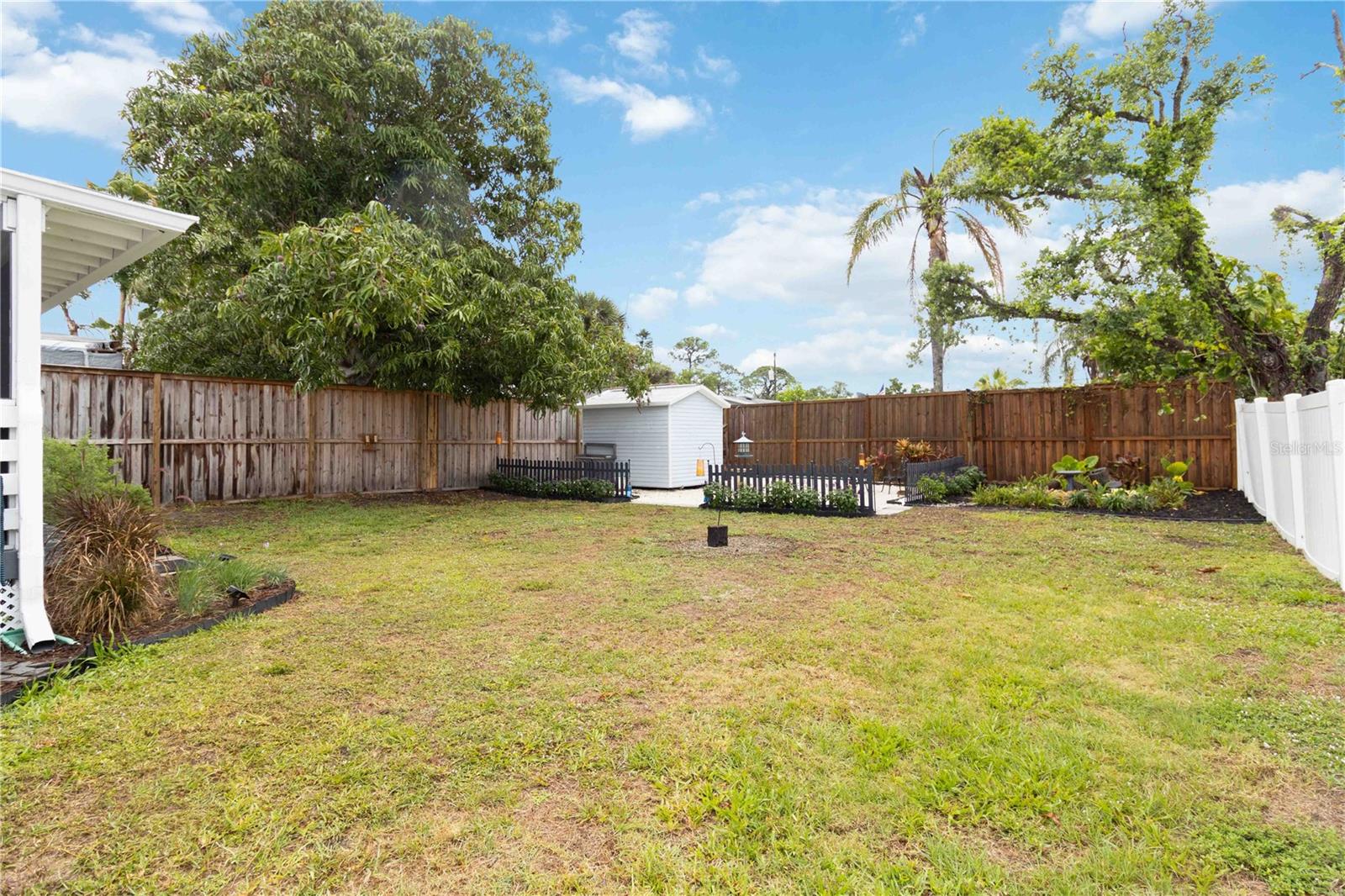 PINEHURST PARK REP OF BLK I - Residential